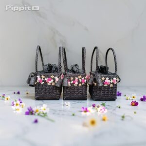 Tas Hitam Bunga Puspa
